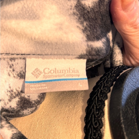 Columbia Black and Gray Cowl Neck Sweater - Picture 3 of 3